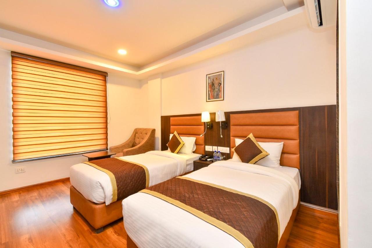 Hotel Suncity Plaza, Sitapura, Jaipur Zimmer foto