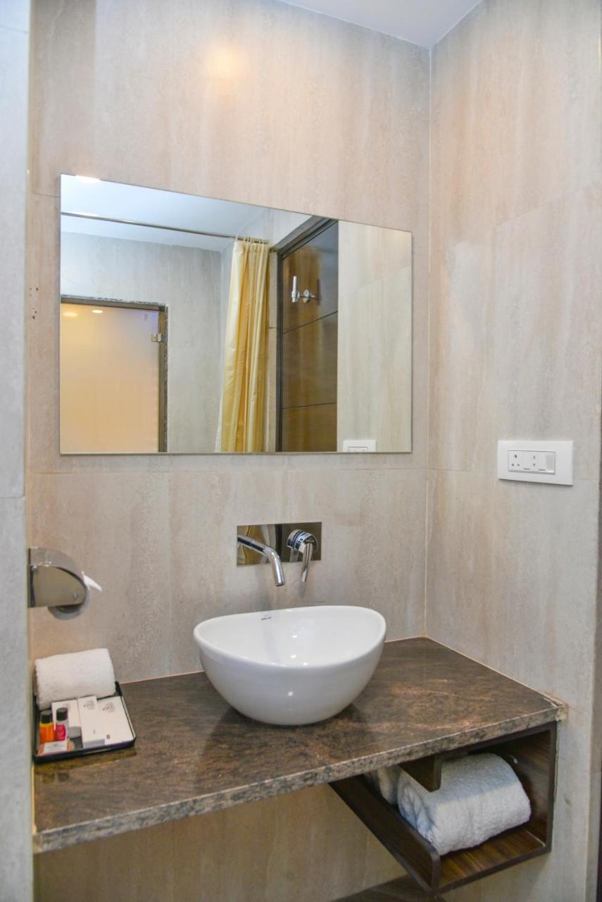 Hotel Suncity Plaza, Sitapura, Jaipur Zimmer foto